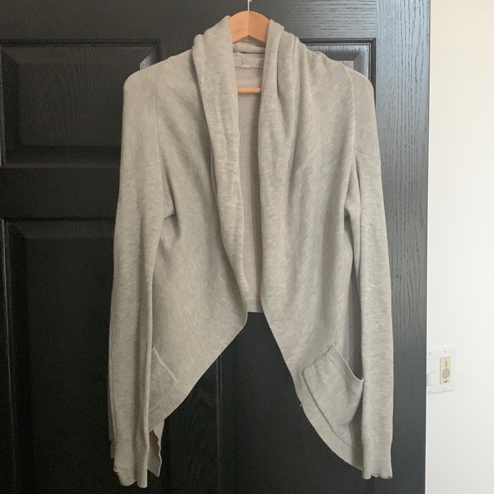 Lululemon sweater